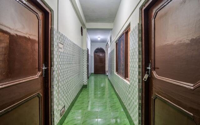 OYO 7917 Hotel Sunbeam