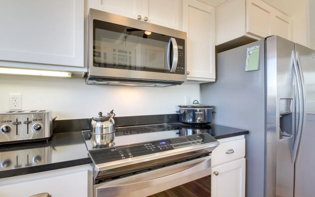 Scenic Bandon Vacation Rental w/ Beach Access!