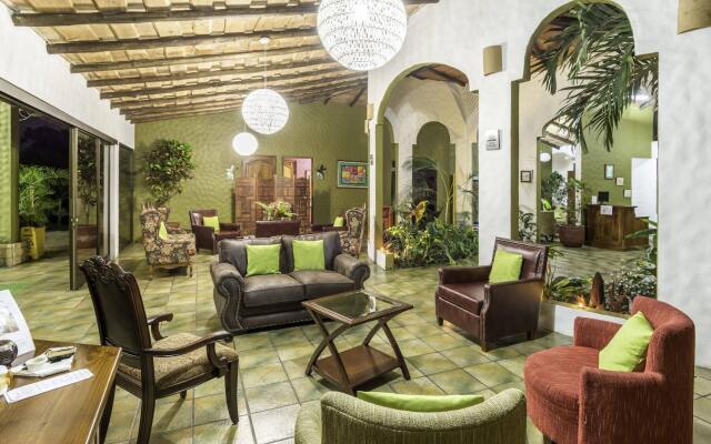 Mountain Paradise Hotel