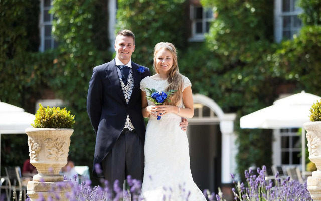 Bush Hotel Farnham