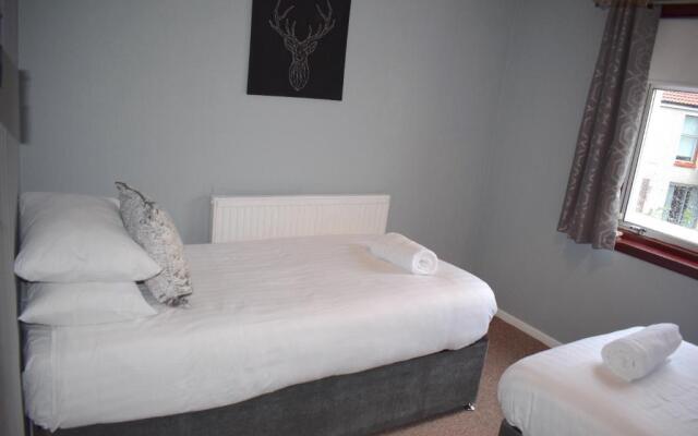 3 Bedroom Kelpies Serviced Apartments Burns