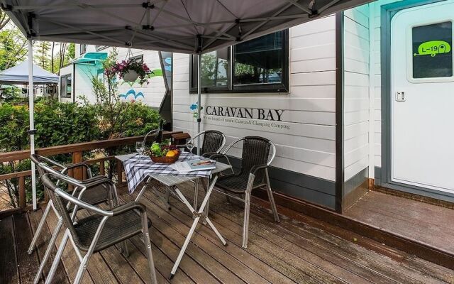 Caravan Bay Camping - Caravan Park