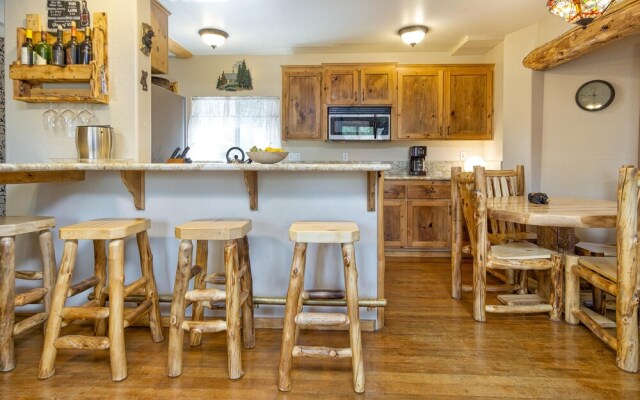 Living Log Cabin 1494 by RedAwning