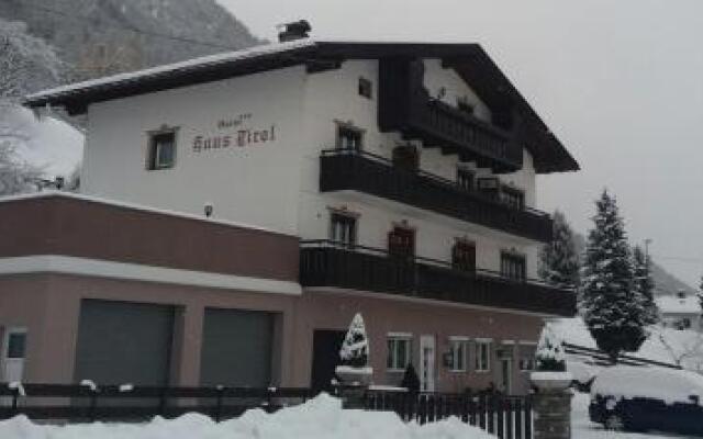 Pension Haus Tirol