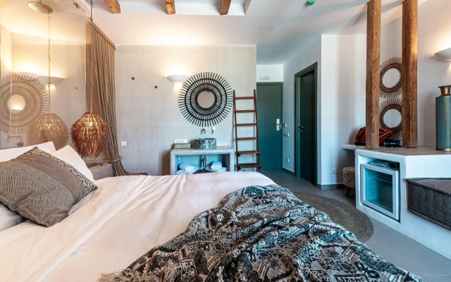 Bohemian Luxury Boutique Hotel - Adults Only