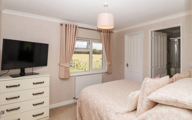 12 Bucklesham Park