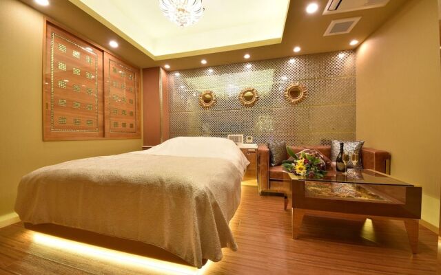 Hotel SARA Kawagoe - Adults Only