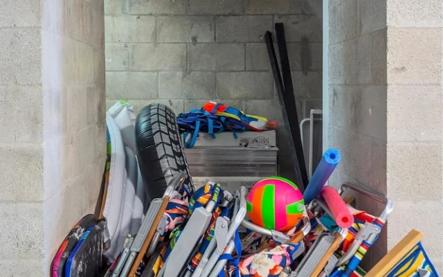 Luxury Pool Home Golf Cart