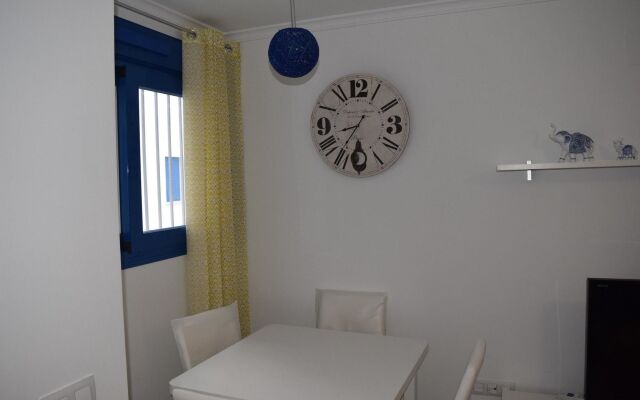 Apartment With 2 Bedrooms in Fuengirola, With Wifi - 500 m From the Beach