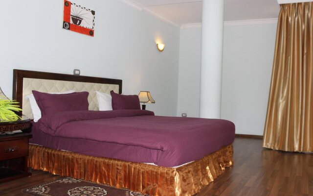 Oasis Hotel Apartment