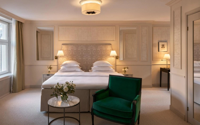 Hotel Diplomat