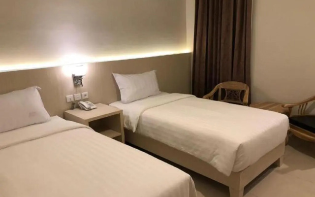 Amazing Riverside Hotel