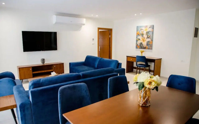 Al-Istiklal Suites