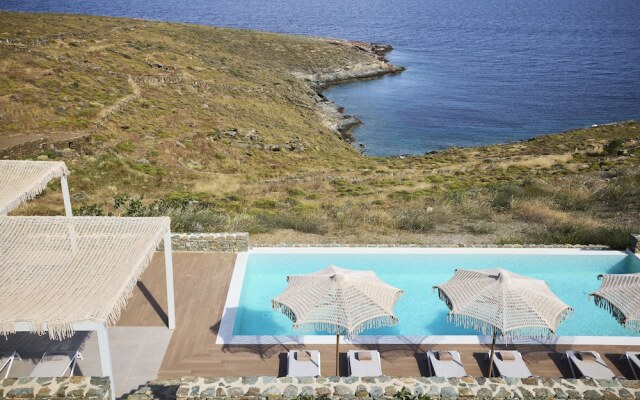 Ianemi Suites by K4 Kythnos