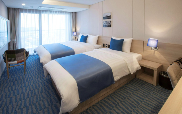 Hotel Bridge Seogwipo