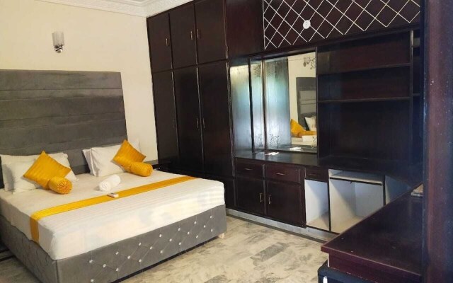 Hotel Royal Grand