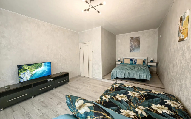 Like Home на улице Коновалова 1