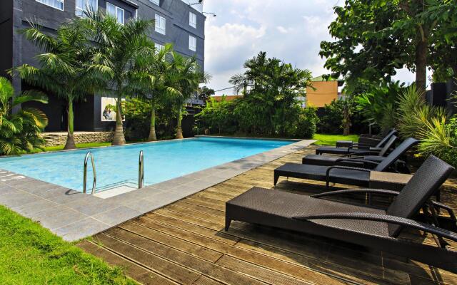 The Henry Hotel Cebu - Multi-use Hotel