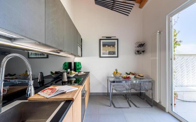 Appartamento con 3 terrazze in Piazza Magione by Wonderful Italy