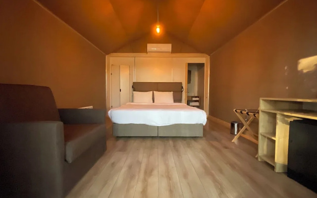 Longosphere Glamping