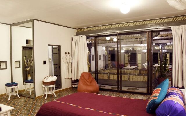 Mangaldas Ni Haveli I by The House of MG