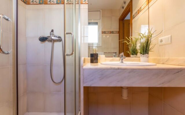 House Sally Deltebre