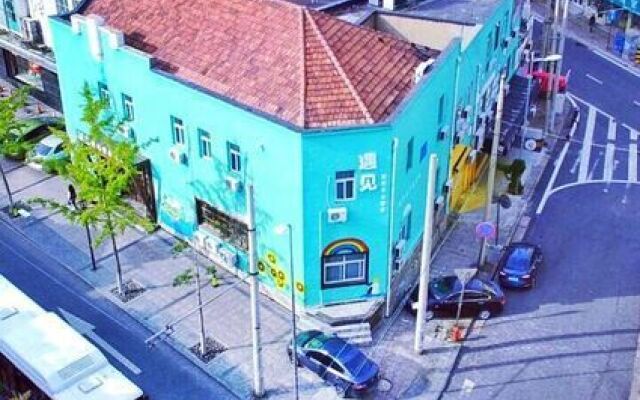 Meet You Hostel