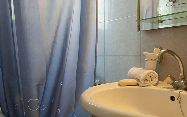 Cybele Suites & Apartments