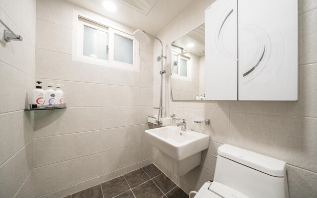 Suwon Station Hotel Malu