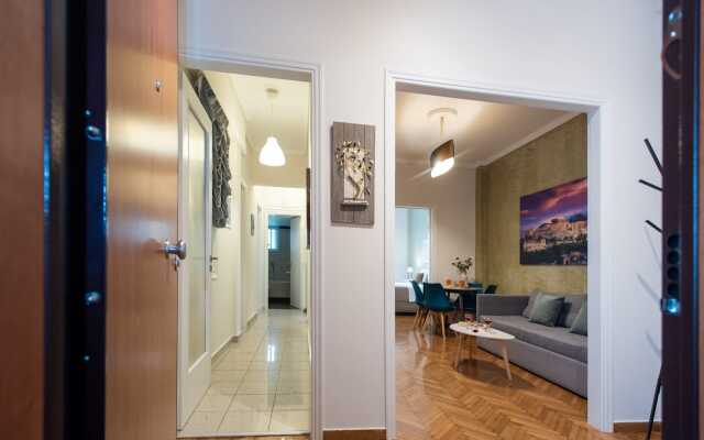 Blue Ark Acropolis Spirit