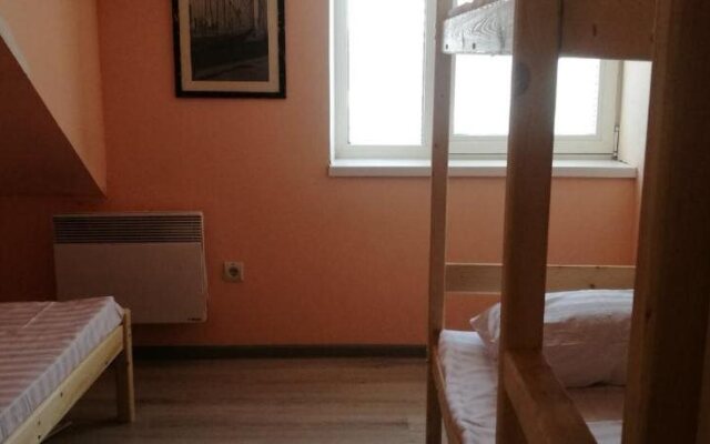 Hostel More