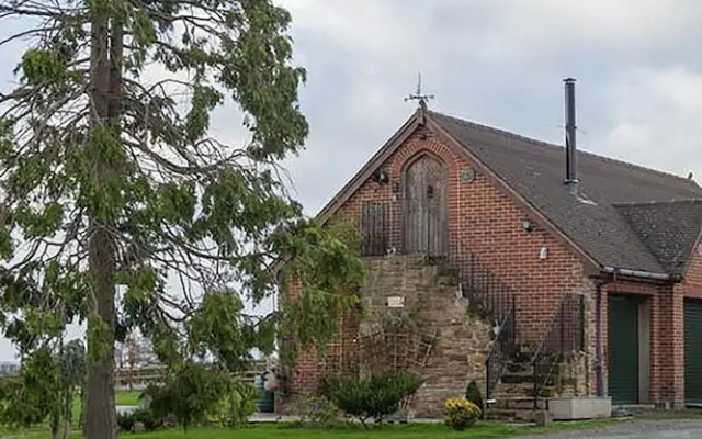 Lyde Cross Coach House
