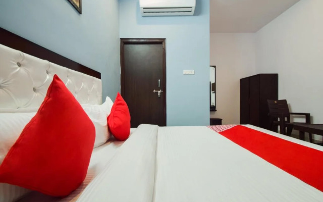 Yash Palace By OYO Rooms