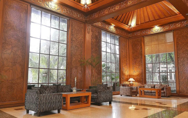 ZEN Premium Singgasana Gunungsari