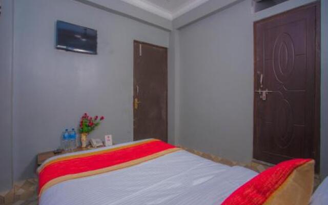 OYO 251 Siddhi Binayak Guest House