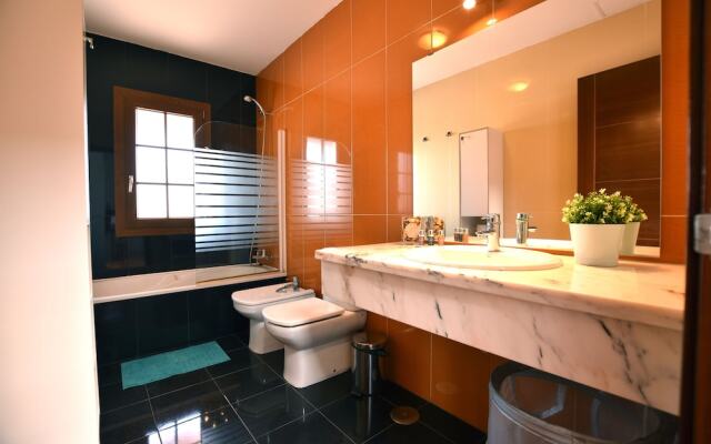 Lighthouse Villa - Private Pool -