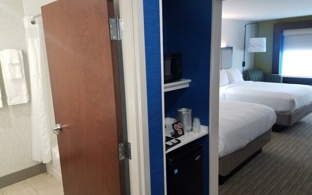 Holiday Inn Express & Suites Milledgeville