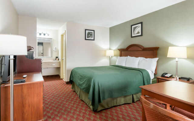 Econo Lodge Huntington - Barboursville University Area