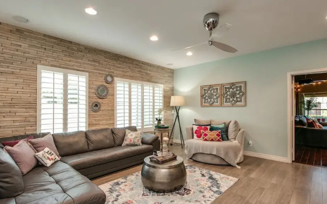 Luxe Scottsdale Home W/pool, Spa, & Tesla Charger