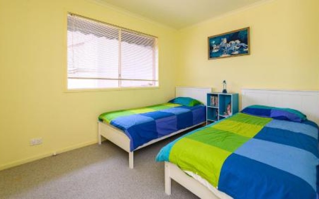 Serrell By The Sea-Pet Friendly – Guest Rooms – Inverloch