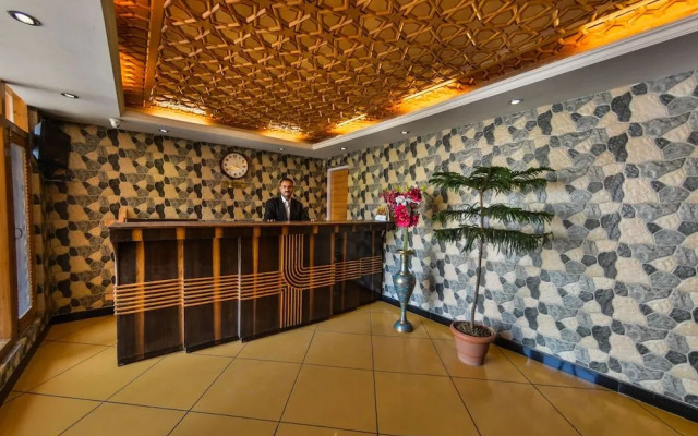 Royal Comfort Regency
