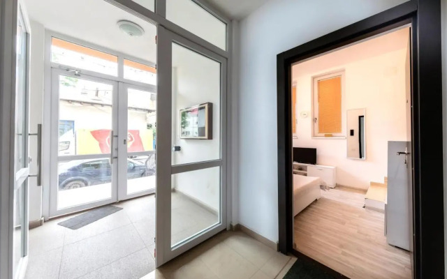 New Charming Studio