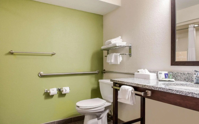 Sleep Inn & Suites