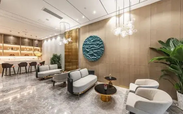 Poyer Exquisite Hotel