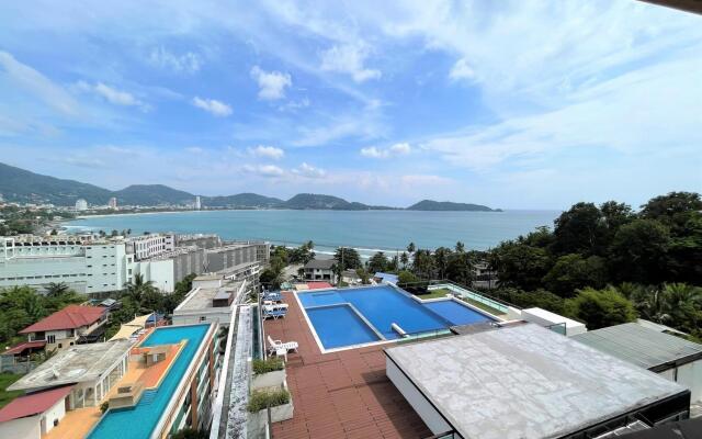 Patong sea view apartment at Privilege, rooftop pool