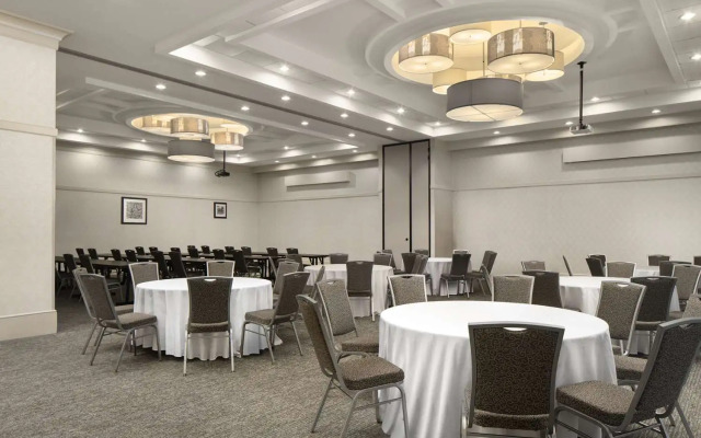 Hampton Inn Stafford/Quantico & Conference Center