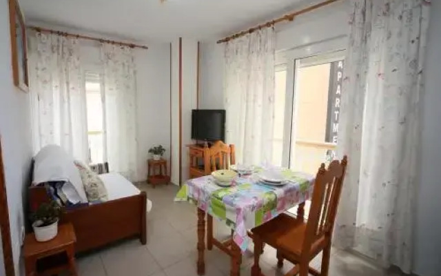 Apartamentos La Proa