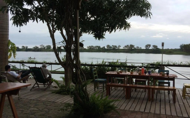 Cocuyos 92 Hosteria Del Rio