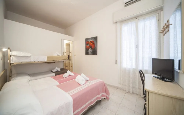 Hotel Alba
