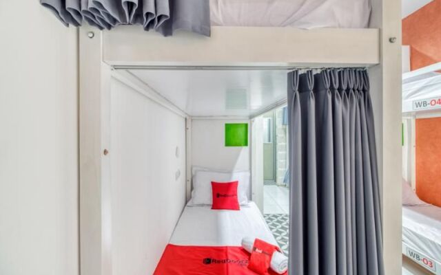 Home Addicts Hostel Yogyakarta